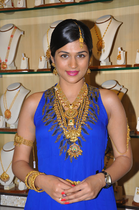 shraddha das at manepally jewellers shraddha das new latest photos